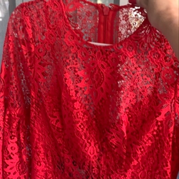 BCBG bright red Love Witch vibes dress 😍 - Picture 5 of 5